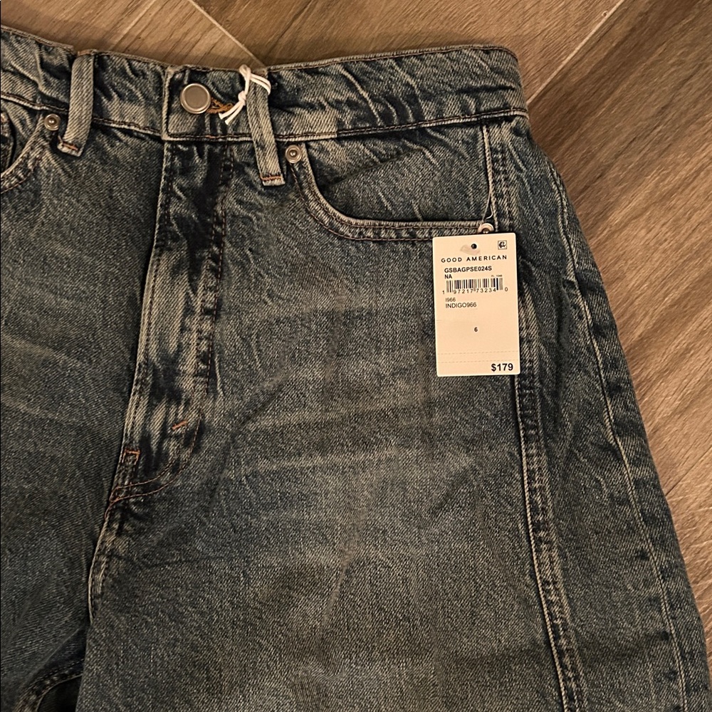 BRAND NEW Good American good extreme barrel Jeans size 6 NWT!👖🎁 - Picture 10 of 15